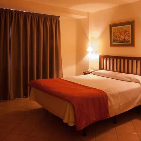 Hotel Telecabina Serra Nevada